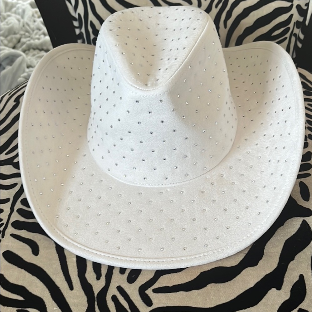 Elegant White Studded Women's Hat